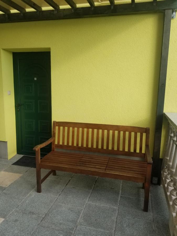 Primavera 2 Omišalj Exterior foto
