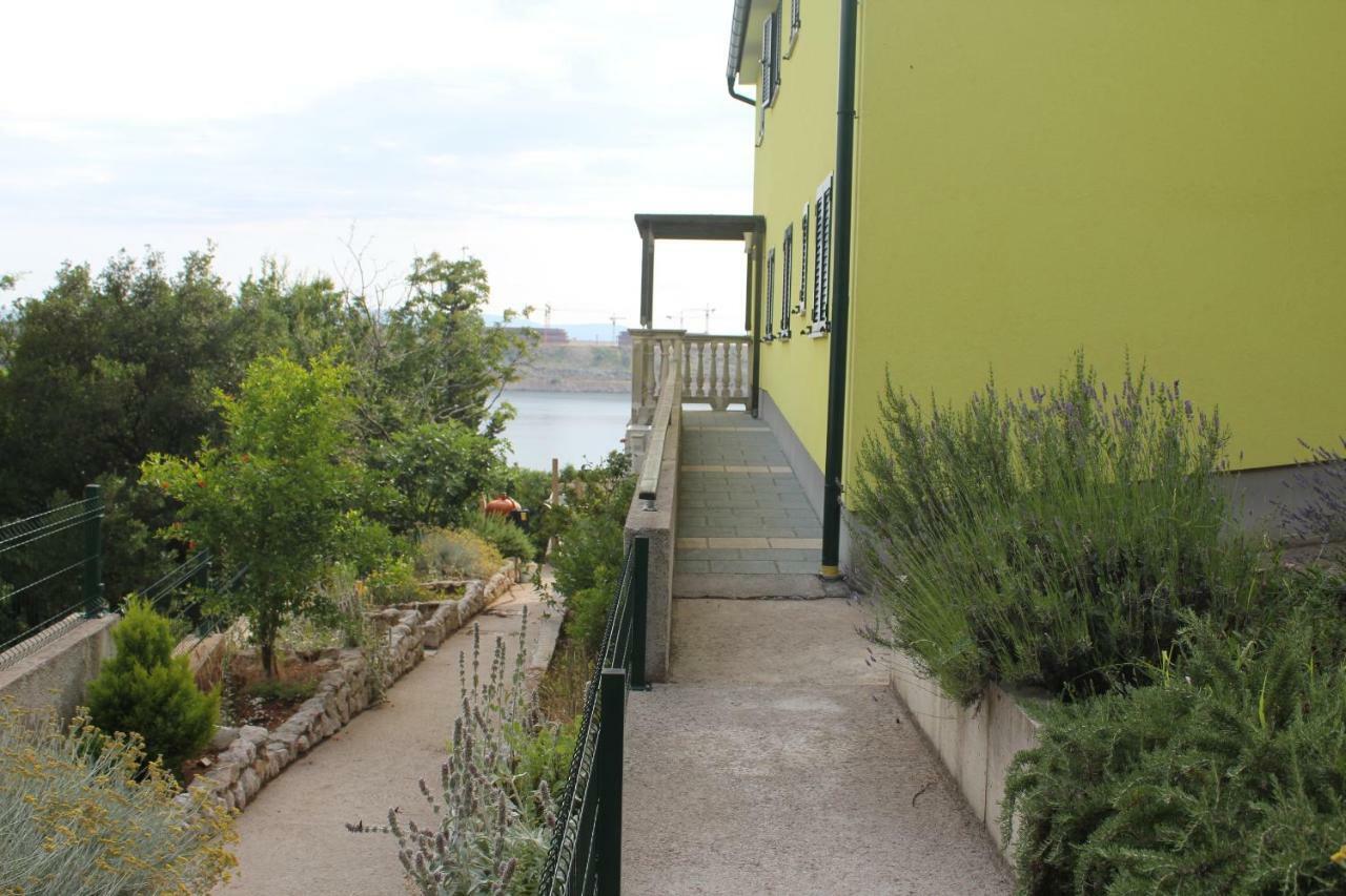 Primavera 2 Omišalj Exterior foto